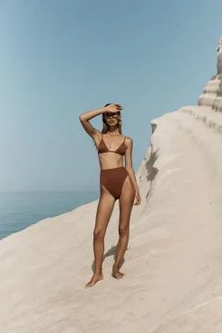 Bond Eye Luana Triangle -Cheap Swim Sales Store 20220622 BondEyeSwim SS23 26 3727copy2