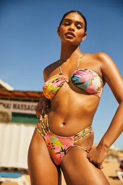 AGUA BENDITA Lua Praia Bikini Top