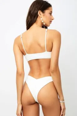 Frankies Bikinis Austin Top -Cheap Swim Sales Store FrankiesBikinis Austin Bottom White Front 900x bd04b0b1 87dd 4856 9a7a b4c0cca16077