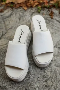 FREE PEOPLE Harbor Flatform