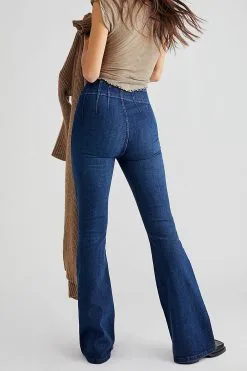 FREE PEOPLE Jayde Flare Jean
