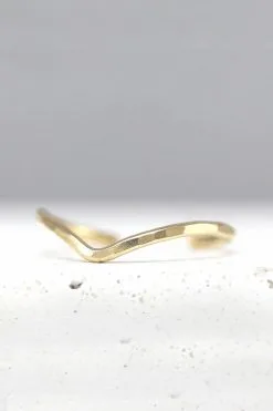 SLOANE Chevron Toe Ring