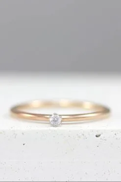 SLOANE Mini Sparkler Ring