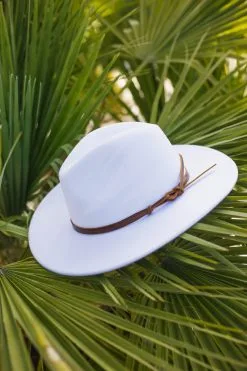Wyeth Billie Hat -Cheap Swim Sales Store Kariella Bohemian Boutique Ojai 2195 BillieHat Cream