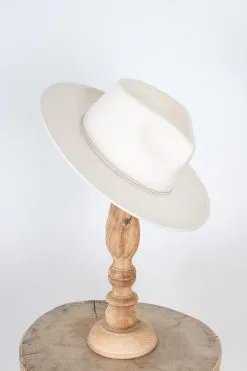 Wyeth London Hat -Cheap Swim Sales Store Kariella Bohemian Boutique Ojai 2269
