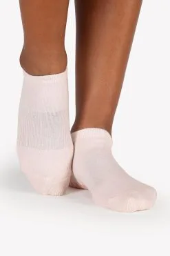 Pointe Studio Union Full Foot Grip Sock -Cheap Swim Sales Store PointeStudioGripSocksKariellaSpring2023 15of29