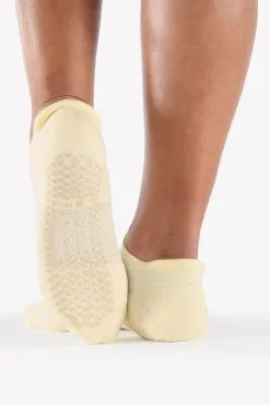 Pointe Studio Union Full Foot Grip Sock -Cheap Swim Sales Store PointeStudioGripSocksKariellaSpring2023 18of29