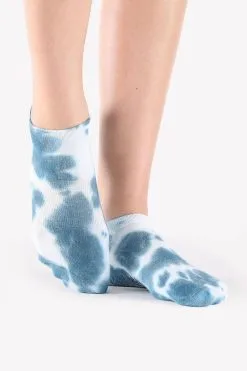 Pointe Studio Dominique Full Foot Grip Sock -Cheap Swim Sales Store PointeStudioGripSocksKariellaSpring2023 7of29