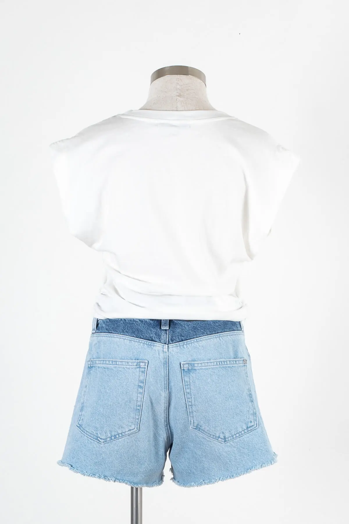 Daydreamer Rolling Stones 12 Tongues Banded Tee 9 Daydreamer Rolling Stones 12 Tongues Banded Tee - Image 7