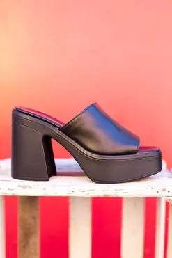 FREE PEOPLE Zoe Platform Slides