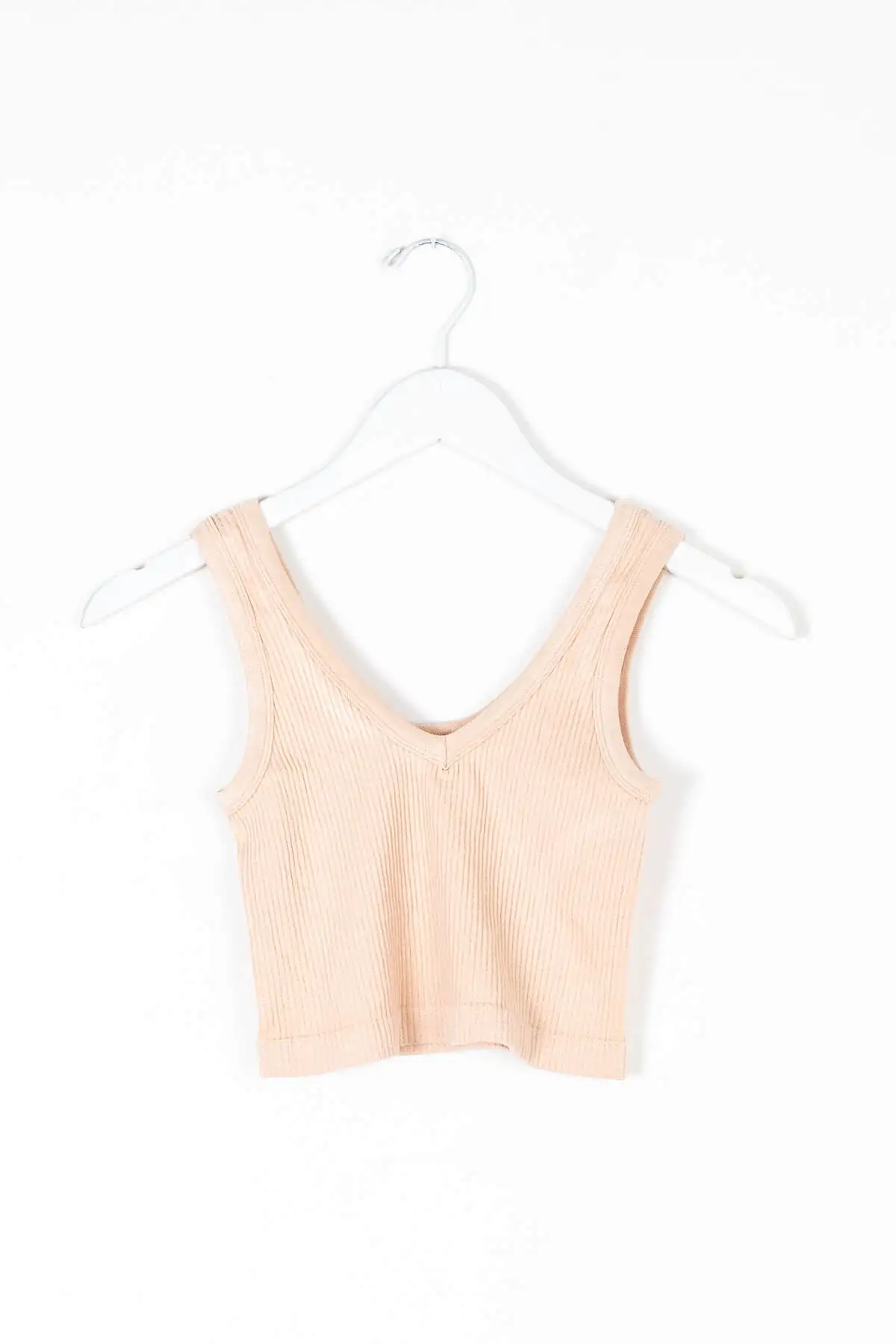 Kariella Perfect V Crop Tank 6 Kariella Perfect V Crop Tank - Image 4