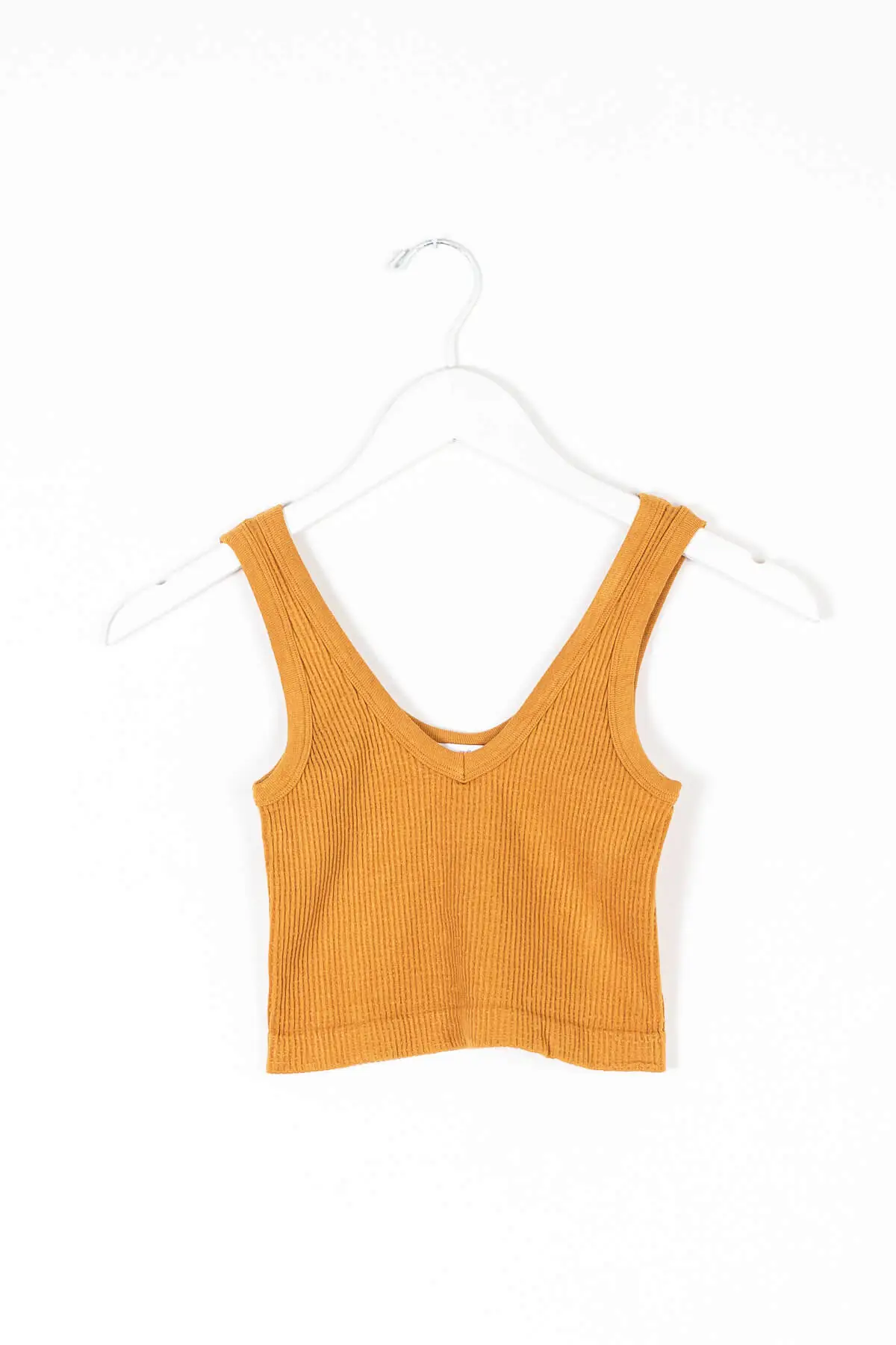Kariella Perfect V Crop Tank 4 Kariella Perfect V Crop Tank - Image 2